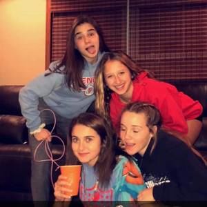 Meet your Posher, Anna